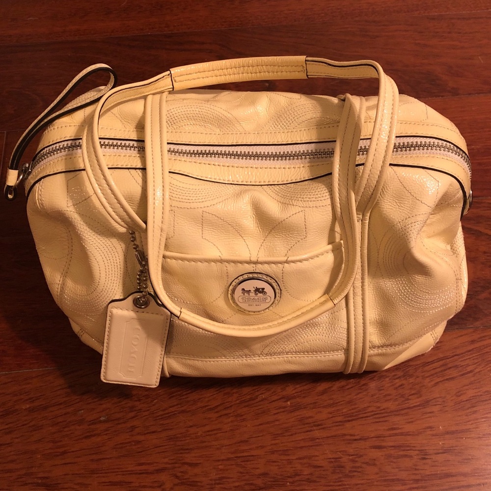 AUTHENTIC Coach Poppy Satchel- like NEW